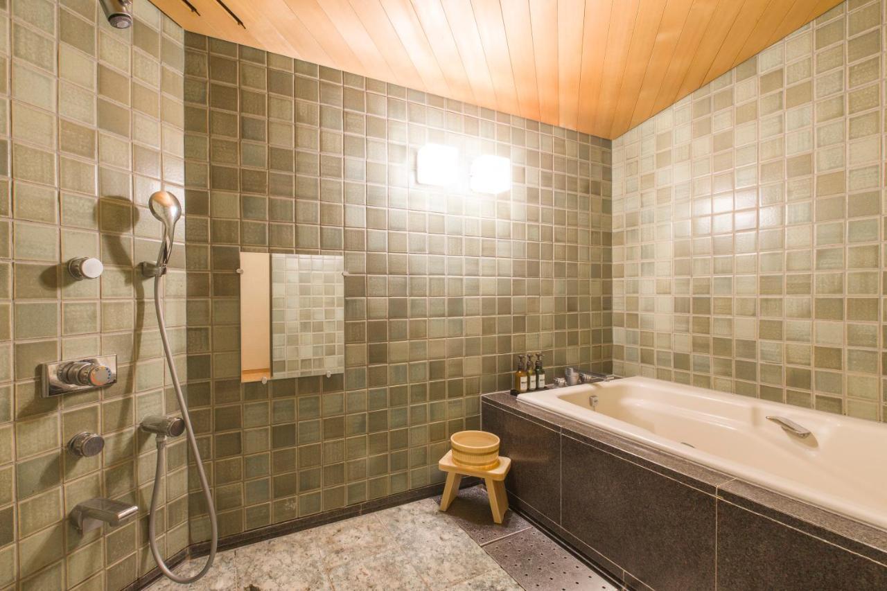 The Qube Hotel سيبَ المظهر الخارجي الصورة
