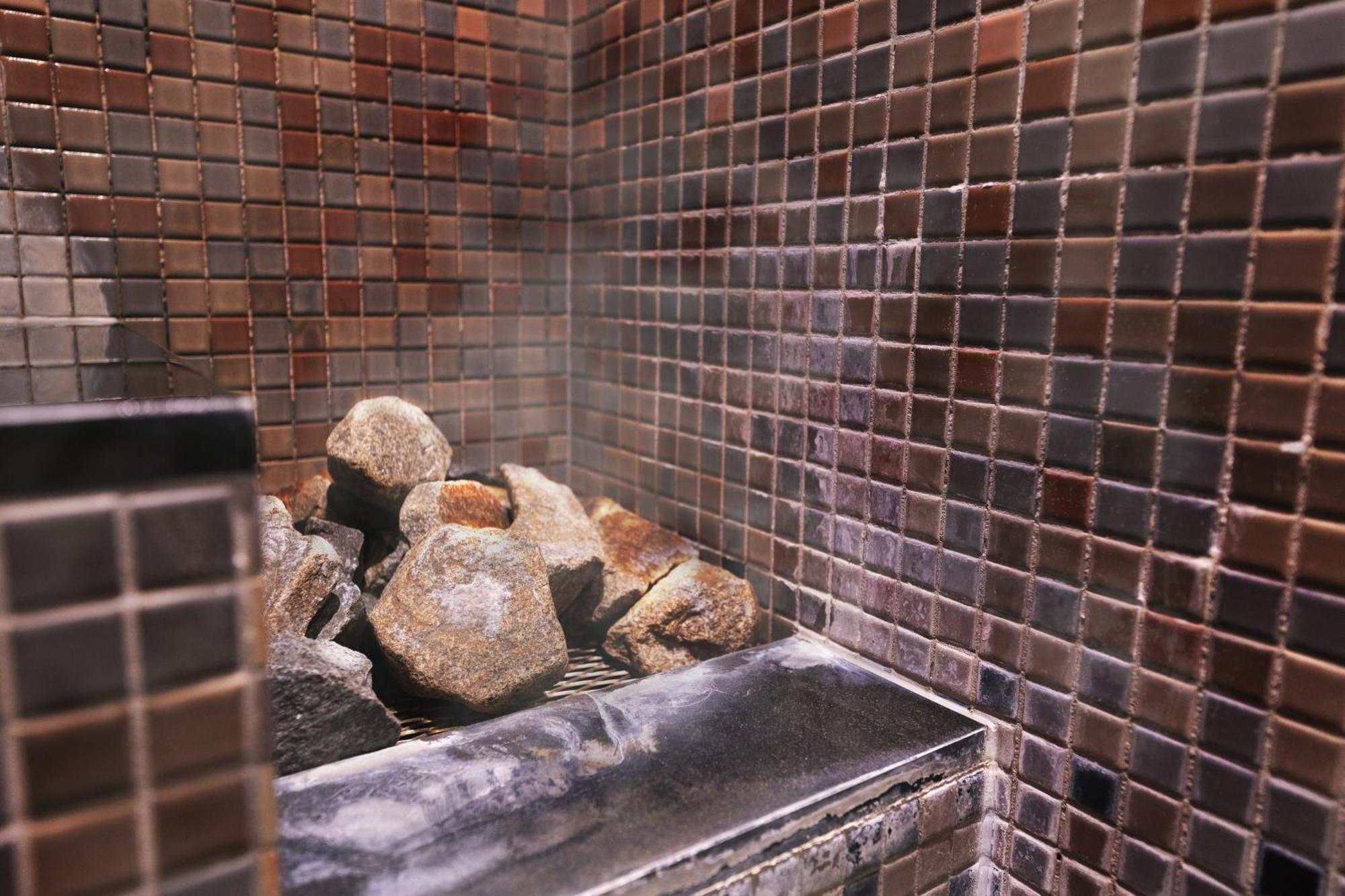 The Qube Hotel سيبَ المظهر الخارجي الصورة